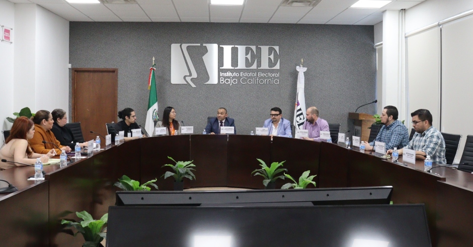 Sesiona Junta General Ejecutiva Del IEEBC Uniradio Informa Baja