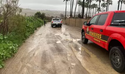 Cerrado el mdano a vehculos pequeos por condiciones del arroyo: PC