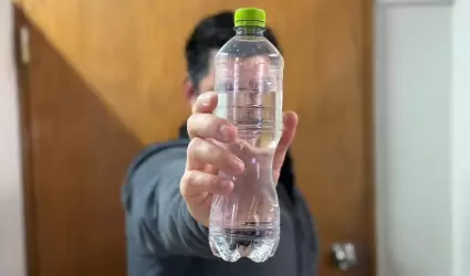 Botella de agua