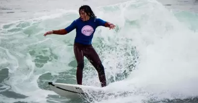 Emiliano Mndez Rosas, campen nacional de surf bajacaliforniano