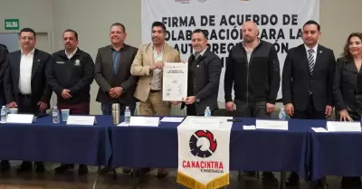 Firma de acuerdo de colaboracin