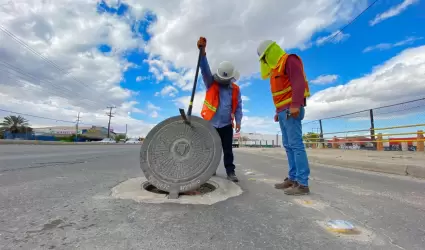 Redes de agua potable, alcantarillado sanitario y pluvial