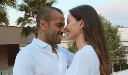 Dani Alves y Joana Sanz