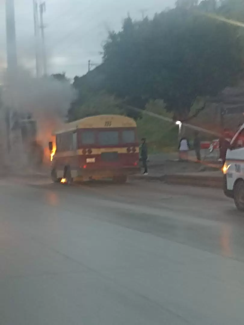 Inicio de Calafia incendindose frente a Plaza Pacfico Tijuana