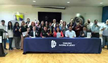 Firma de convenio con ITT