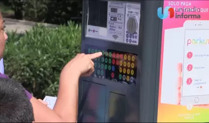 Concesionaria de estacion�metros cobra unilateralmente con App Digital