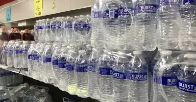 Agua embotellada