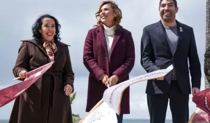 Araceli Brown, Marina del Pilar �vila y Armando Ayala