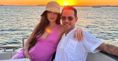 Nadia Ferreira y Marc Anthony esperan a su primer beb juntos.