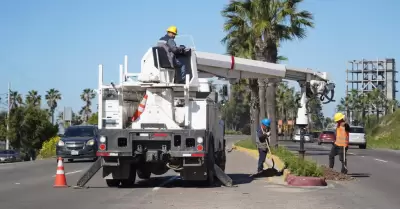 Trabajos de ordenamiento urbano corredor turstico