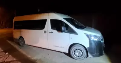 Una de las camionetas en que se trasladaban los desaparecidos en SLP