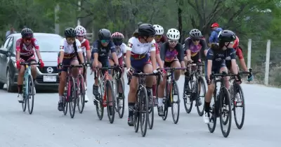 Ciclistas bajacalifornianas