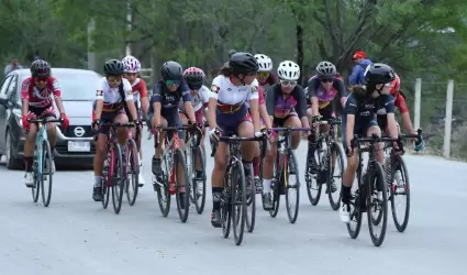 Ciclistas bajacalifornianas