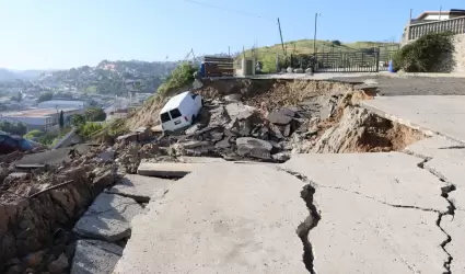 Deslave de la colonia La Sierra