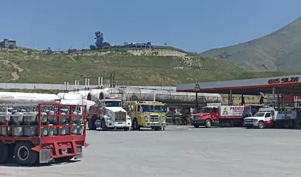 Explosin en estacin de llenado de gas