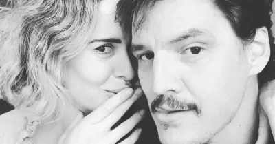 Sarah Paulson y Pedro Pascal son amigos desde hace casi 30 aos.