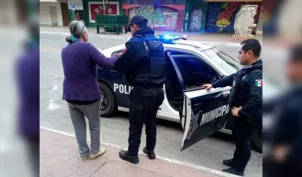 Mujer de la tercera edad