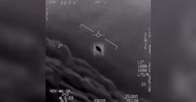 Imagen de un vdeo tomado por pilotos de la Armada de EE UU en abril de 2020