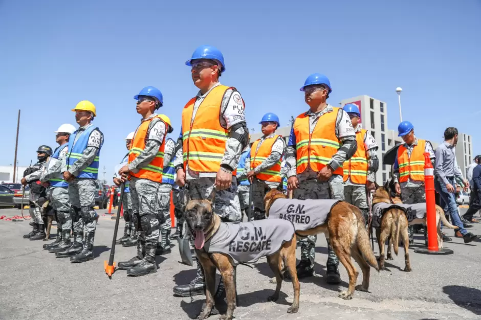 Bajacalifornianos en el Primer Simulacro Nacional