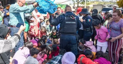 Festejo a nios en Centro Comunitario Lagunitas