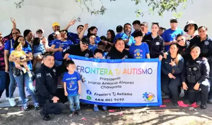 Nios de la asociacin "Frontera Tj Autismo"