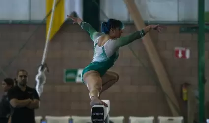 Alexa Moreno en el Estatal de Gimnasia