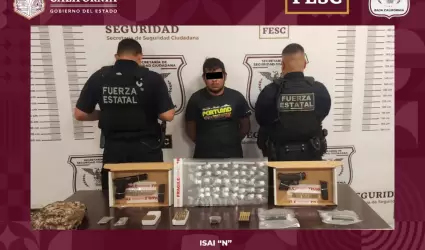 Detenido con armas, cartuchos, droga y vehculo robado