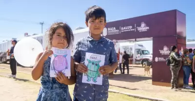 Centros de Salud Mviles en el Da del Nio y la Nia