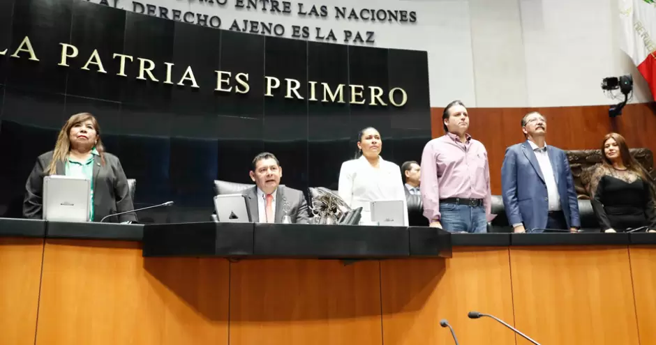 Qued� instalada la Comisi�n Permanente del Congreso de la Uni�n