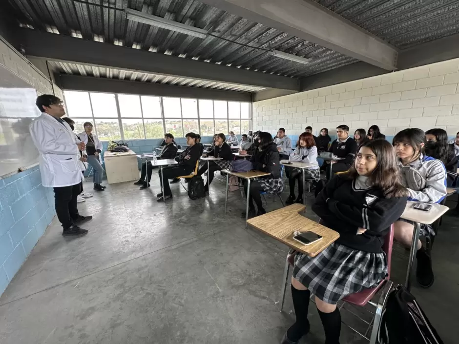 terapia de posvencin a estudiantes del plantel Jos Vasconcelos