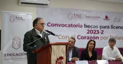 Becas para licenciatura 2023-2