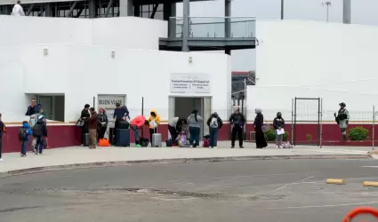 Discriminacin y malos tratos de CBP a migrantes mexicano