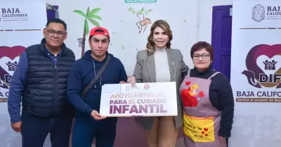 Entrega de apoyos para el cuidado infantil