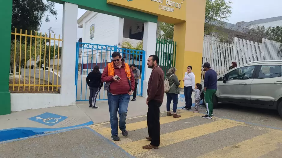 Intoxicacin en secundaria Lucio Blanco en Rosarito