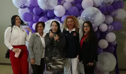 PRIMER ENCUENTRO DE MUJERES POR LA PAZ Y LA SEGURIDAD #ENTRETODASPODEMOS
