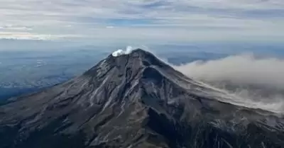 El Popocatpetl se encuentra cerrado por su constante actividad volcnica.