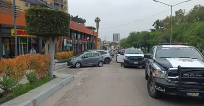 Asaltan banco en bulevar Fundadores