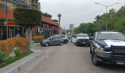 Asaltan banco en bulevar Fundadores