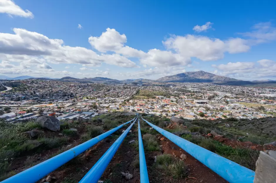 Obra de lnea de conduccin en potabilizadora La Nopalera