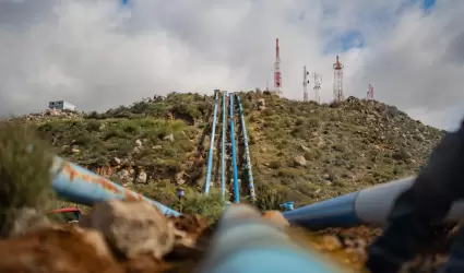 Obra de lnea de conduccin en potabilizadora La Nopalera