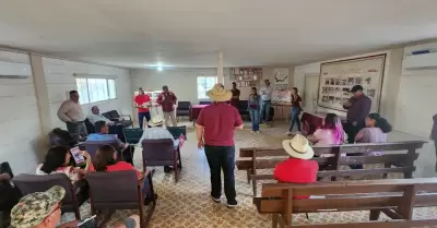 obra de agua potable en el Ejido Plan de Ayala