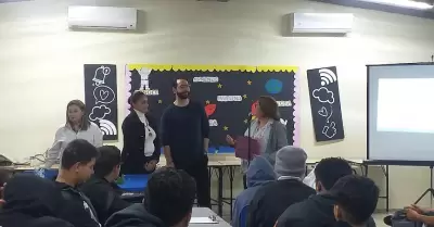 Conversatorio de "Experiencias exitosas de exalumnos Rosaritenses"