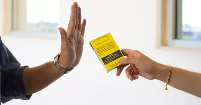 El consumo de cigarros es causa de diversos tipos de c�ncer y reduce la expectat