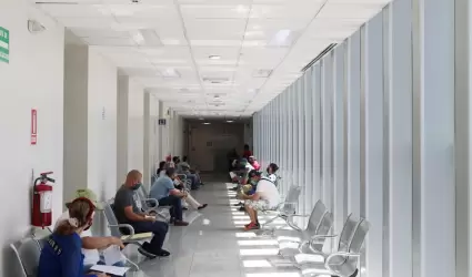 Cumple 6 a�os de brindar atenci�n la torre de especialidades de consulta externa