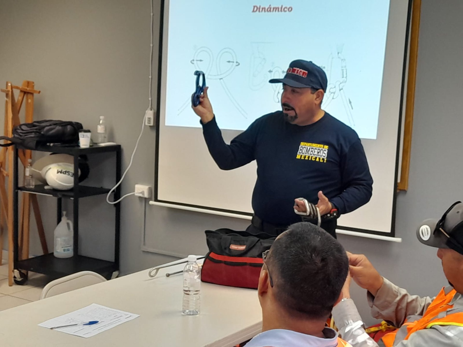 Capacita CESPM a personal de redes para su seguridad en espacios ...