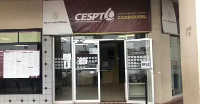 Centro de atencin a usuarios en Plaza Carrousel