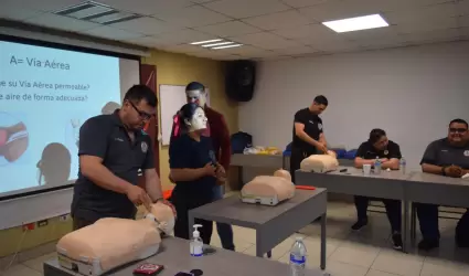 Curso primeros auxilios personal de Bomberos