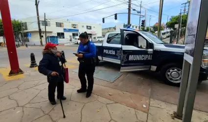 Mujer de la tercera edad extraviada