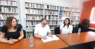 Nombran a Eudocia Moreno Gonz�lez como delegada de la secretar�a de educaci�n en