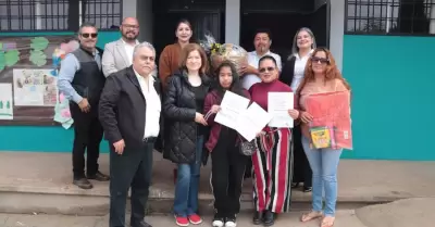 Destaca alumna rosaritense en Concurso Nacional de Dibujo sobre la importancia d